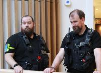 Gauner vs. Kaufhaus-Cops