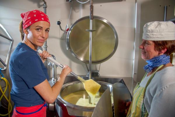 Bild 1 von 12: Im Bild: Stefanie Novak vom Demeterhof Kraindorf.