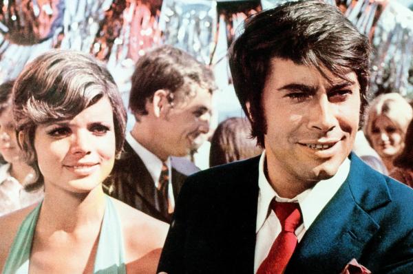 Bild 1 von 9: Im Bild: Uschi Glas (Barbara Jansen), Roy Black (Michael Springer).