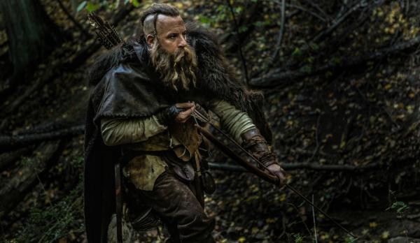 Bild 1 von 6: Nachdem seine Familie durch einen Zauber der Hexenkönigin gestorben ist, begibt sich Kaulder (Vin Diesel) auf die Jagd. Doch als er die Hexe zur Strecke bringt, verflucht sie ihn mit Unsterblichkeit ...