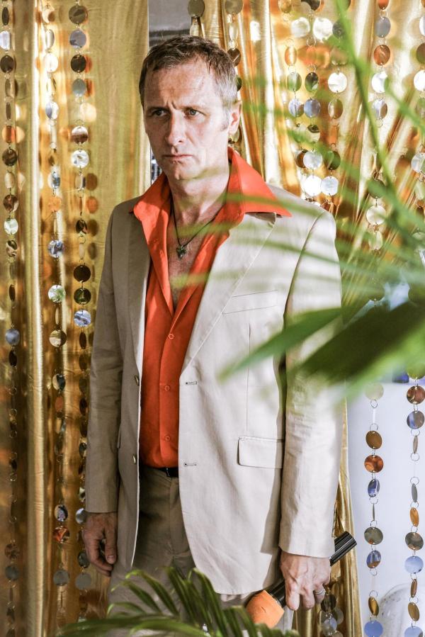 Bild 1 von 4: Im Bild: Jonny Phillips (Stephen Morrison).