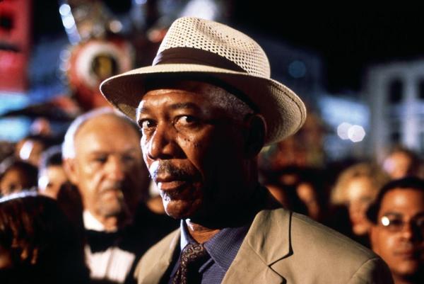 Bild 1 von 4: Polizist Victor Benezet (Morgan Freeman)