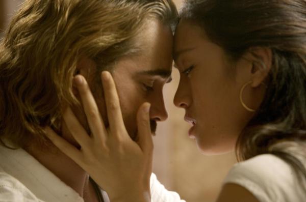 Bild 1 von 19: Ausgerechnet Isabella (Gong Li, r.), die Geliebte des Drogenbosses Montoya, lässt \