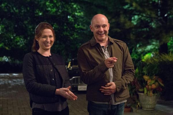 Bild 1 von 25: Im Bild: Elie Kemper (Tess), Rob Corddry (Robby).