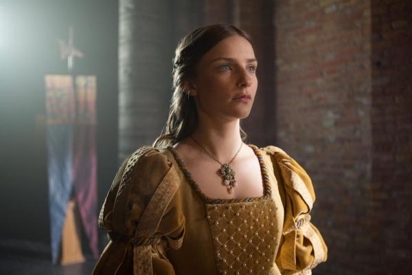 Bild 1 von 7: Anne Neville (Faye Marsay)