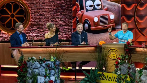 Mario Barth deckt auf!