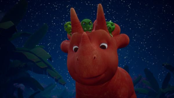 Bild 1 von 4: Einen kuschligen Schlafplatz am Boden zu finden, ist für Ginger und die Erbs-Rexe gar nicht so einfach.