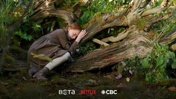 Bild 1 von 13: Amybeth McNulty als Ann Shirley-CuthbertVerwendung nur mit Logos und in Verbindung mit der Programmkommunikation. Jede andere Nutzung ist streng untersagt.Originalbezeichnung:02_ANNE_102_Day2_KW_0027