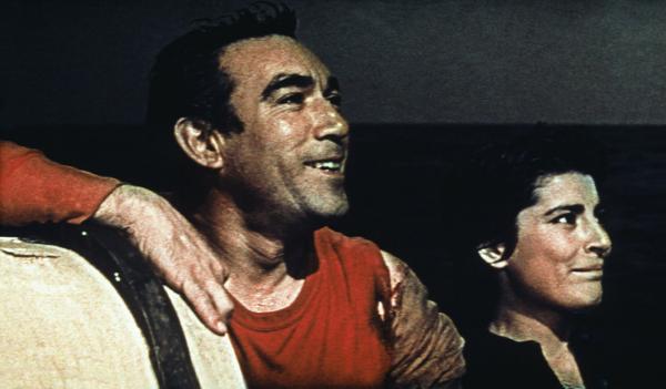 Bild 1 von 2: Anthony Quinn (l.)