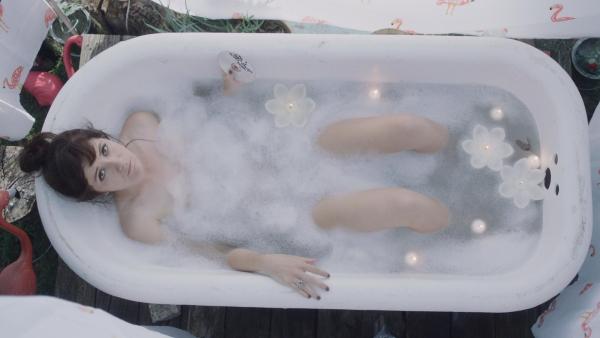 Bild 1 von 6: Zoe (Noël Wells)