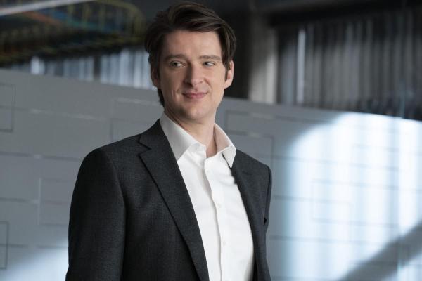 Bild 1 von 13: Timothy Darcourt (Will Rogers)