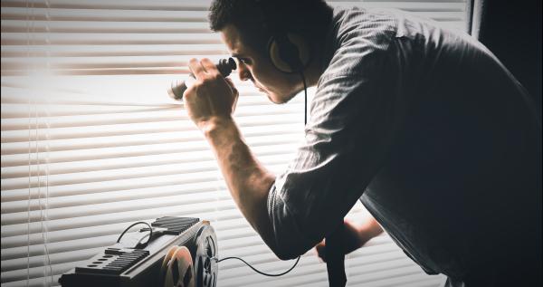 Bild 1 von 3: Der gesellschaftliche Umbruch Ende der 1960er-Jahre und der sich verschärfende Kalte Krieg stellen den BND nach der Ära Reinhard Gehlens vor kaum zu bewältigende Herausforderungen.