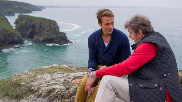 Bild 1 von 48: Im Bild: Gabriel Raab (Marc), William Thomas (George).