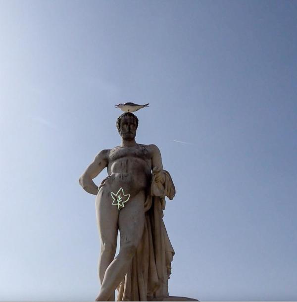 Bild 1 von 5: Im Bild: Das versteckte Geschlecht in der Kunst von Agnès Obadia.