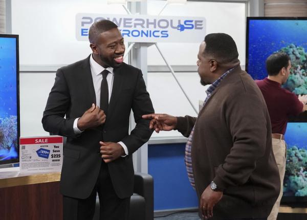 Bild 1 von 18: Malcolm Butler (Sheaun McKinney, l.); Calvin Butler (Cedric the Entertainer, r.)