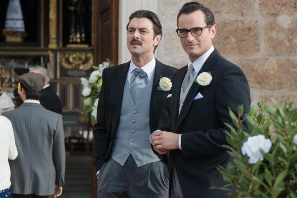 Bild 1 von 6: Mateo Ruiz (Javier Rey, l.); Raúl de la Riva (Asier Etxeandia, r.)