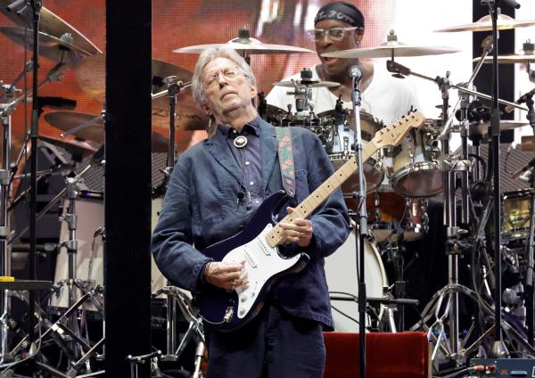 Bild 1 von 2: Eric Clapton beim Crossroads Guitar Festival 2023 in Los Angeles
