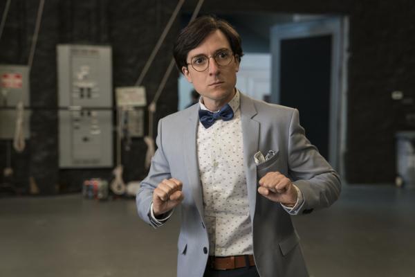 Bild 1 von 8: Brandon Wallace (Josh Brener)