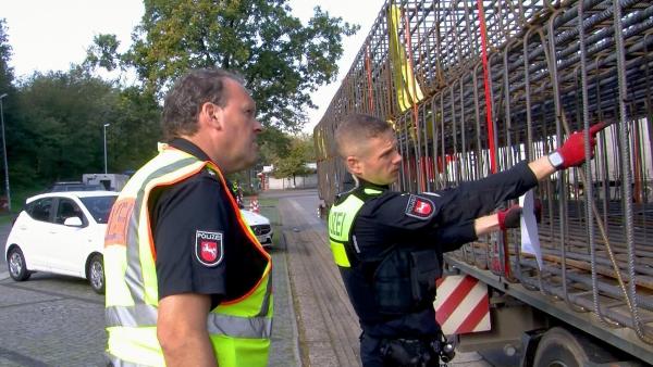 Bild 1 von 3: 