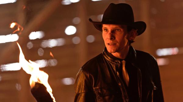 Bild 1 von 5: Der skrupellose Tiertrainer Thorwaldsen (Sabin Tambrea) ist eine Gefahr für Ostwind.