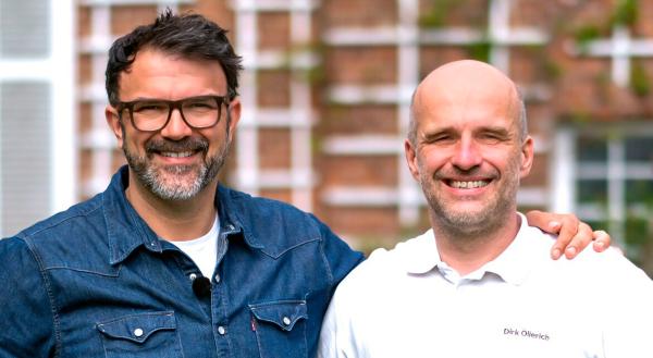 Bild 1 von 1: Tarik Rose und Bio-Bäckermeister Dirk Öllerich vom Hof Klostersee.