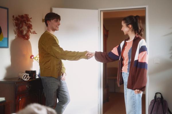 Bild 1 von 29: Rafael Müller (Louis Jér´me Wagenbrenner, l.); Irini Dimitriou (Lara Kimpel, r.)