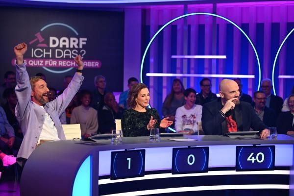 Bild 1 von 4: (v.l.n.r..) Daniel Boschmann; Sabrina Mockenhaupt; Ingmar Stadelmann