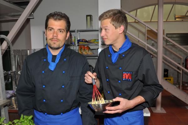 Bild 1 von 3: 