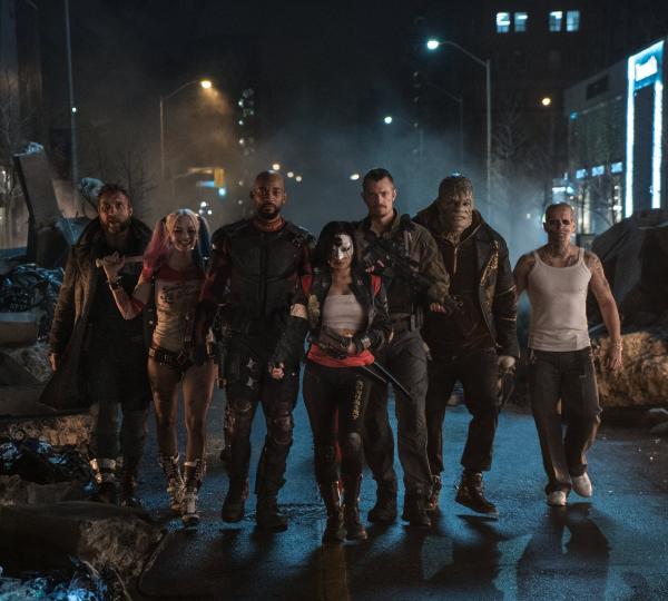 Bild 1 von 8: (v.l.n.r.) George Harkness / Captain Boomerang (Jai Courtney); Harley Quinn (Margot Robbie); Deadshot (Will Smith); Katana (Karen Fukuhara); Rick Flag (Joel Kinnaman); Killer Croc (Adewale Akinnuoye-Agbaje); Diablo (Jay Hernandez)