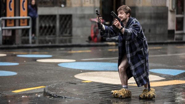Bild 1 von 4: Miles (Daniel Radcliffe)