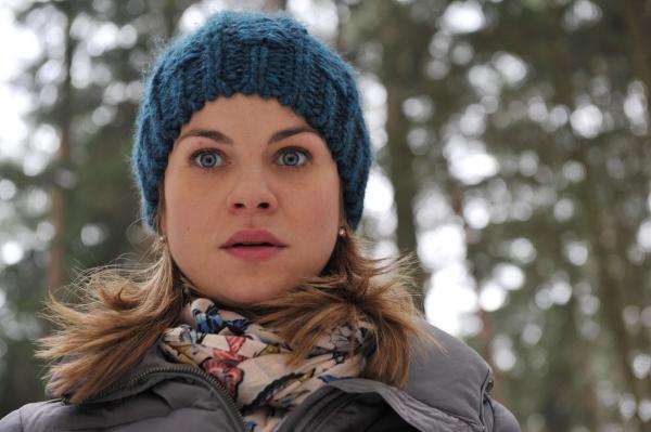 Bild 1 von 10: Marlene (Lucy Scherer)