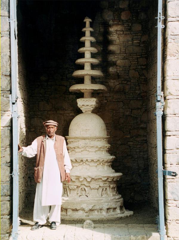 Bild 1 von 2: Klosterruine Mohra Moradu.