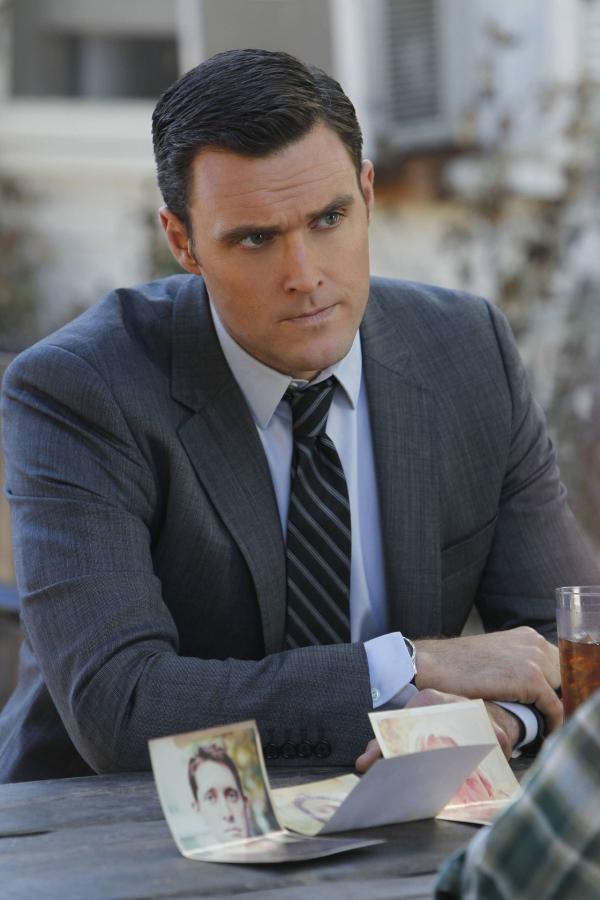 Bild 1 von 11: Ermittelt in einem neuen Mordfall: Wayne (Owain Yeoman) ...