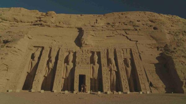 Bild 1 von 3: Ramses ließ seiner königlichen Gemahlin Nefertari einen Tempel in Abu Simbel errichten.