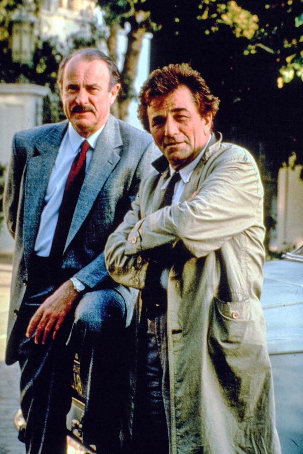 Bild 1 von 3: Im Bild (v.li.): Dabney Coleman (Hugh Creighton), Peter Falk (Inspektor Columbo).