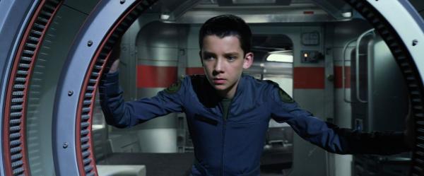 Bild 1 von 18: Alle Hoffnungen auf die Rettung der Erde ruhen auf den Schultern dieses schüchternen Jungen, der sich nichts sehnlicher wünscht als eine normale Kindheit: Andrew Ender Wiggin (Asa Butterfield) ...