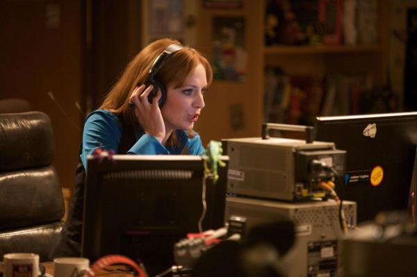 Bild 1 von 4: Jen Barber (Katherine Parkinson)