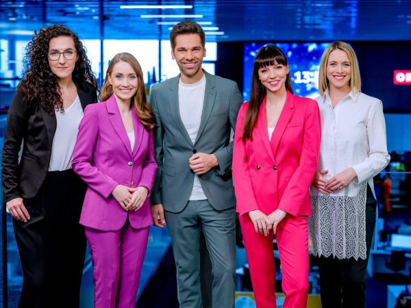 Bild 1 von 15: Im Bild: Marie-Theres Mürling, Katja Winkler, Philipp Maschl, Lilian Moschen, Mariella Gittler.
