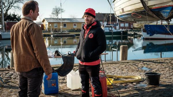 Bild 1 von 4: Hauke Jacokb (Hinnerk Schönemann), Mehmet Ösker (Cem Ali Gültekin)