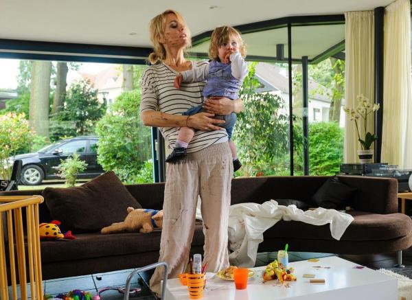 Bild 1 von 20: (2. Staffel) - In \