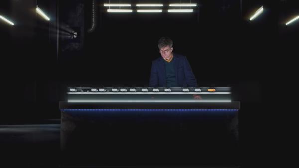 Bild 1 von 4: Mindestens 17 Brände gingen im Mont-Blanc-Tunnel zuvor glimpflich aus. Dann kam die Feuertragödie von 1999, bei der 39 Menschen ihr Leben verloren. Was unterschied diesen Vorfall von den anderen? Dr. Rory Hadden und seine Kollegen finden es heraus.