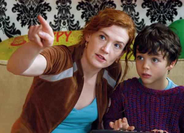 Bild 1 von 5: Auch die Mutter (Julika Jenkins) ist manchmal mit Vitus (Fabrizio Borsani) überfordert