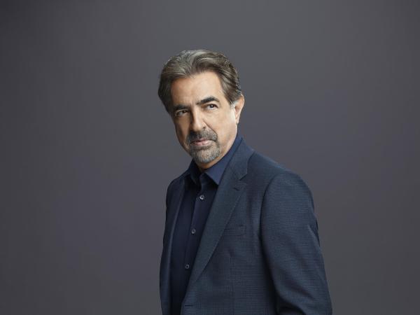 Bild 1 von 26: (10. Staffel) - Gibt alles, um jeden Serientäter zur Strecke zu bringen: Special Agent David Rossi (Joe Mantegna) ...