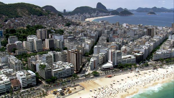 Bild 1 von 4: Die Strände von Copacabana und Ipanema sind ein Highlight Rio de Janeiros.