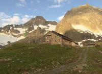 Horizont - Alpine Hüttenträume