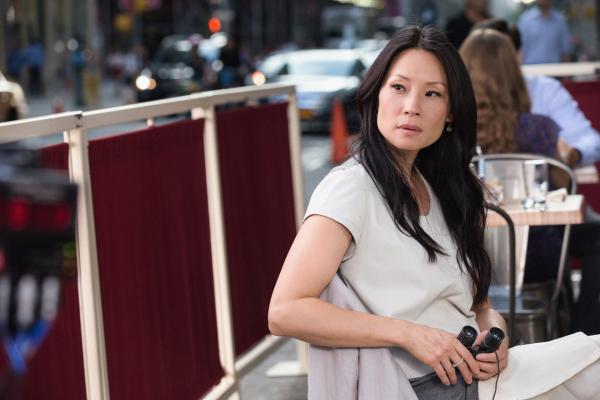 Bild 1 von 16: Bei den Ermittlungen: Joan Watson (Lucy Liu) ...