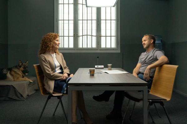 Bild 1 von 15: Tanja Baumschläger (Jutta Fastian, l.); Max Steiner (Maximilian Brückner, r.)