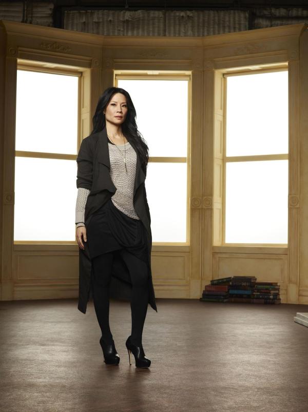 Bild 1 von 8: (2. Staffel) - Steht dem durchgeknallten Ermittler Sherlock Holmes zur: Joan Watson (Lucy Liu) ...