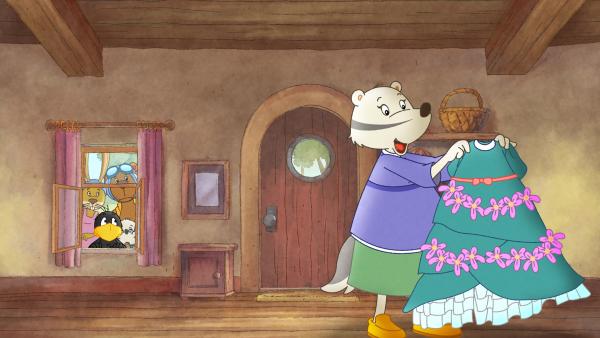 Bild 1 von 5: Hat Frau Dachs ein Hochzeitskleid? Socke und seine Freunde sind besorgt.