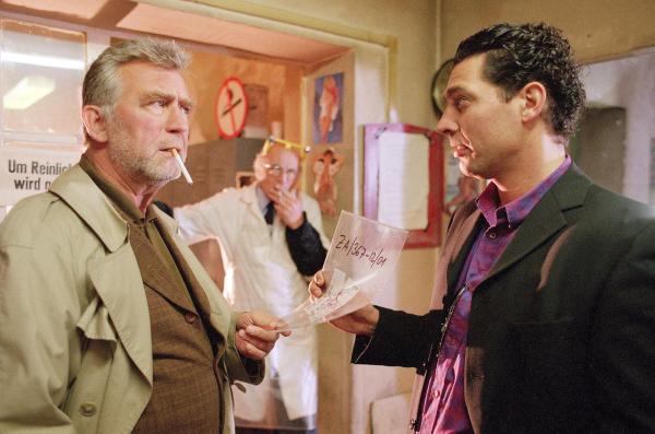Bild 1 von 13: Im Bild (v.li.): Gregor Bloeb, Herbert Adamec, Heinz Marecek.